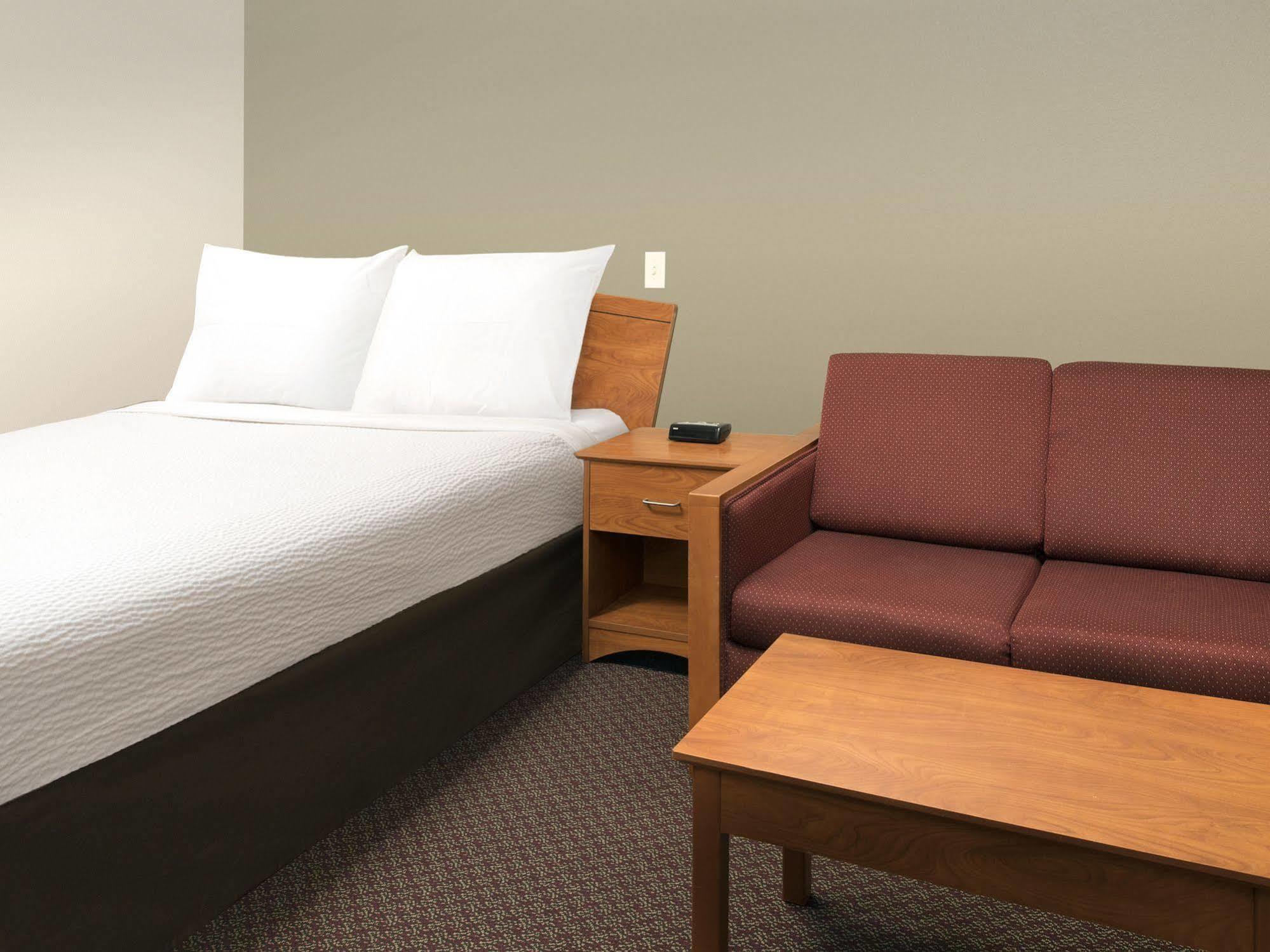 Woodspring Suites Junction City Exterior photo